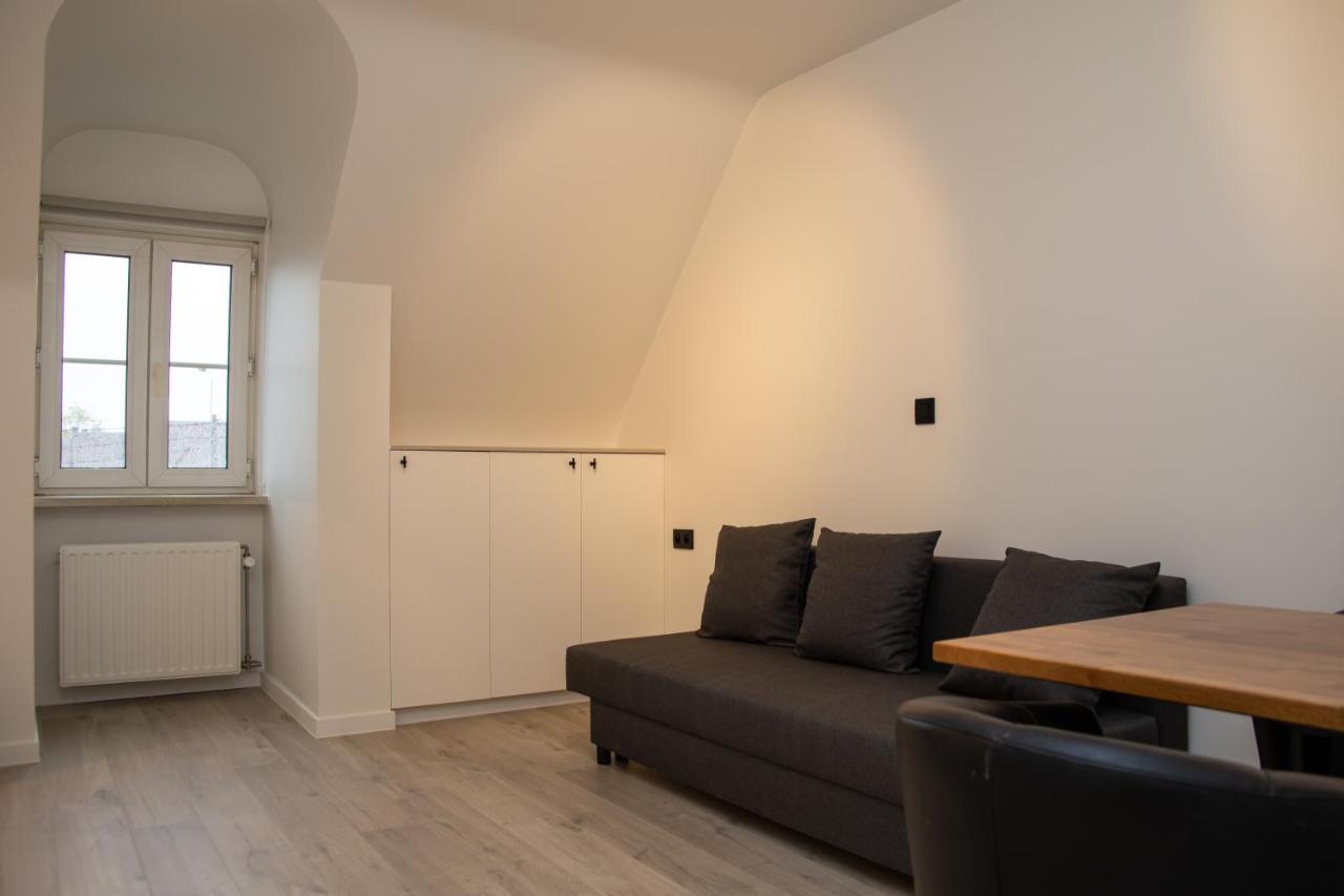 Hotel Swaenenburg Oostrozebeke ภายนอก รูปภาพ